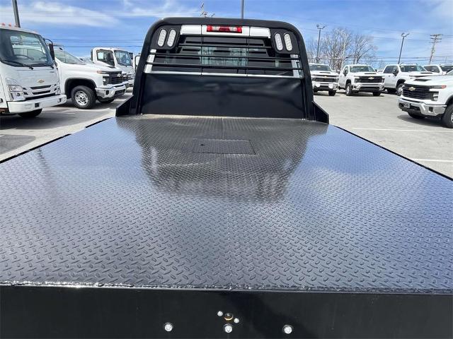 2025 Chevrolet Silverado 3500 HD Chassis Cab Vehicle Photo in ALCOA, TN 37701-3235