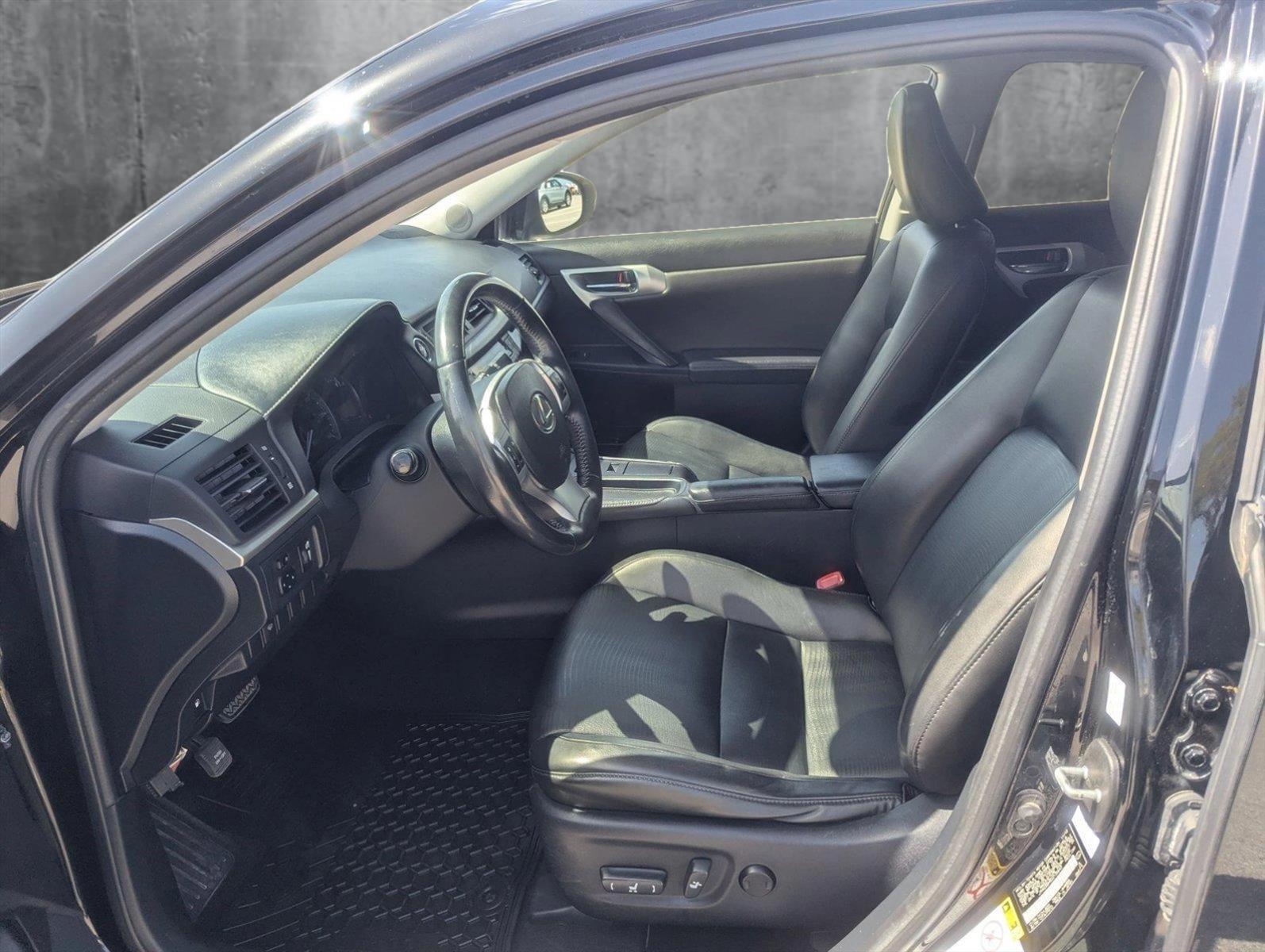 2013 Lexus CT 200h Vehicle Photo in Corpus Christi, TX 78415