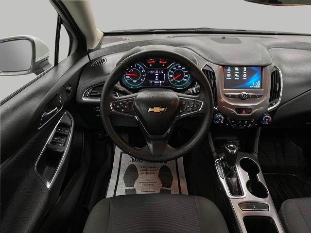 2018 Chevrolet Cruze Vehicle Photo in Appleton, WI 54913
