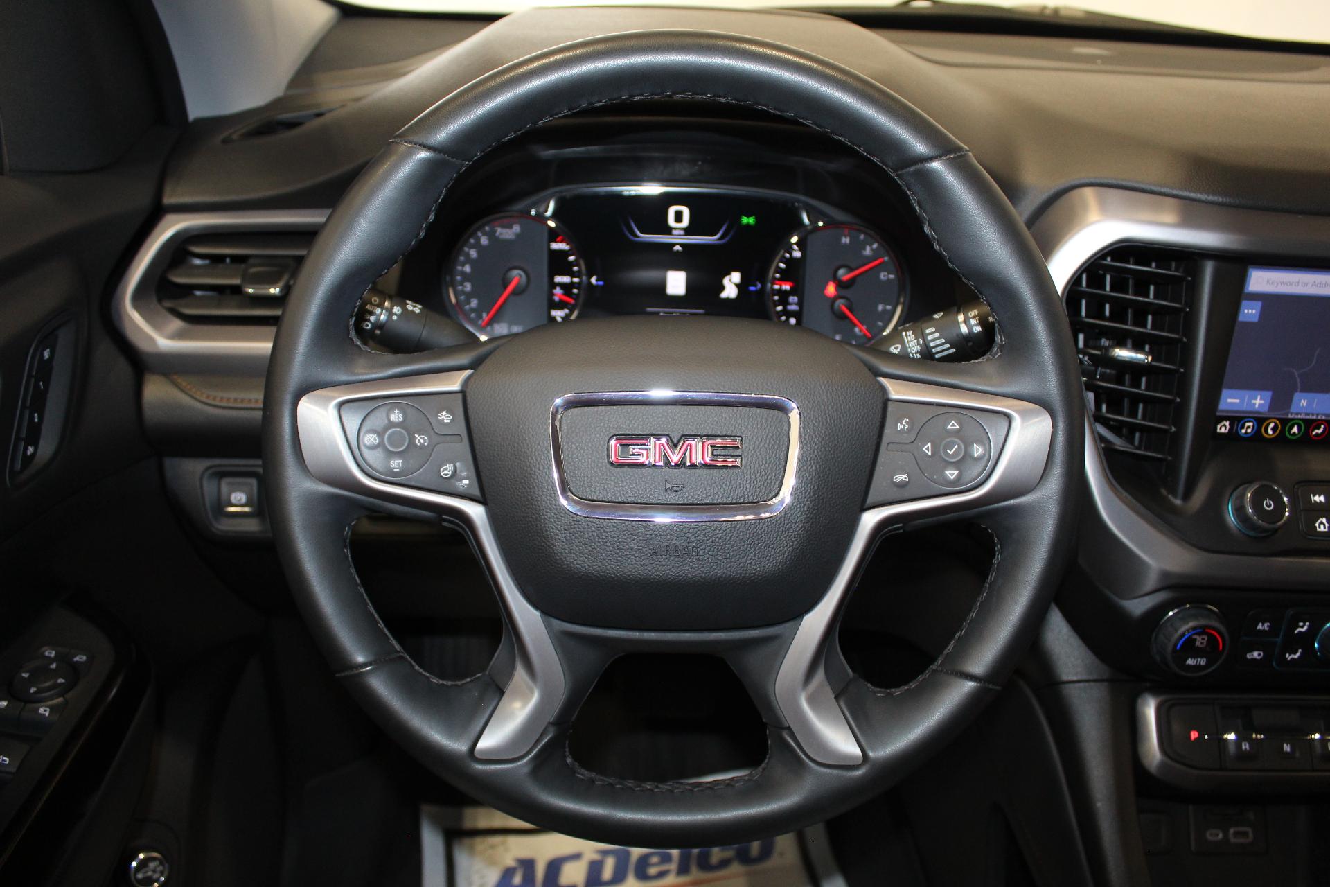 2023 GMC Acadia Vehicle Photo in NORTHAMPTON, MA 01060-1120