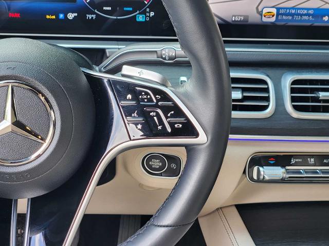 2025 Mercedes-Benz GLS Vehicle Photo in HOUSTON, TX 77079