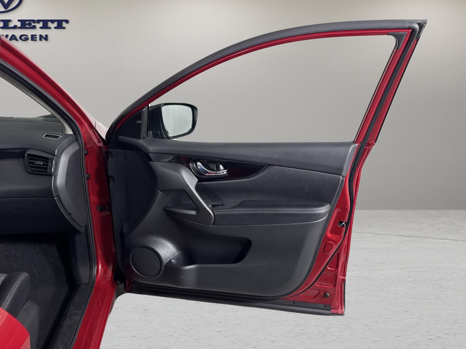 2017 Nissan Rogue Sport Vehicle Photo in Georgetown, TX 78626