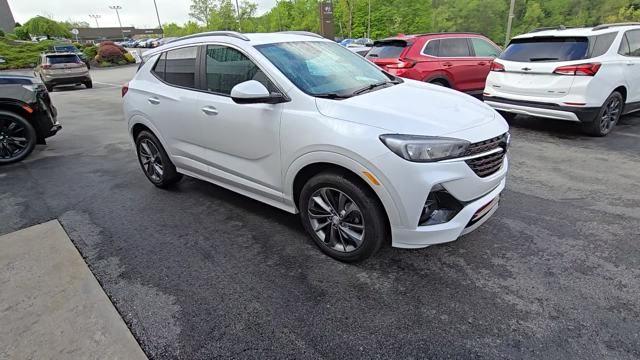 2021 Buick Encore GX Vehicle Photo in Pleasant Hills, PA 15236