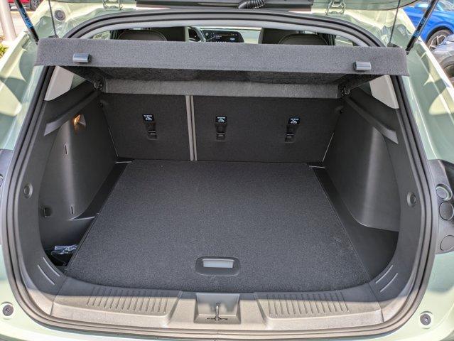 2025 Chevrolet Trax Vehicle Photo in BRUNSWICK, GA 31525-1881