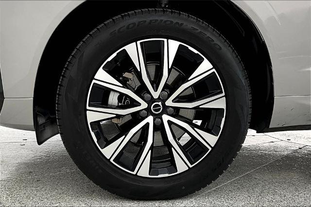 2025 Volvo XC60 Vehicle Photo in Grapevine, TX 76051