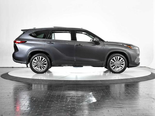 2021 Toyota Highlander Vehicle Photo in DALLAS, TX 75235