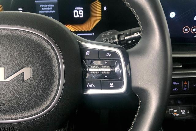 2024 Kia Sorento Vehicle Photo in Lees Summit, MO 64086