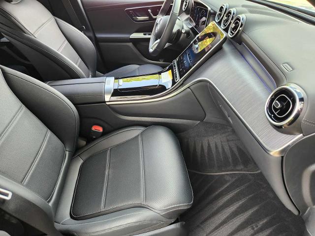 2025 Mercedes-Benz GLC Vehicle Photo in HOUSTON, TX 77079