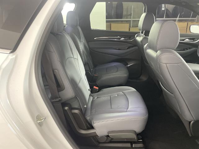 2024 Buick Enclave Vehicle Photo in GILBERT, AZ 85297-0402