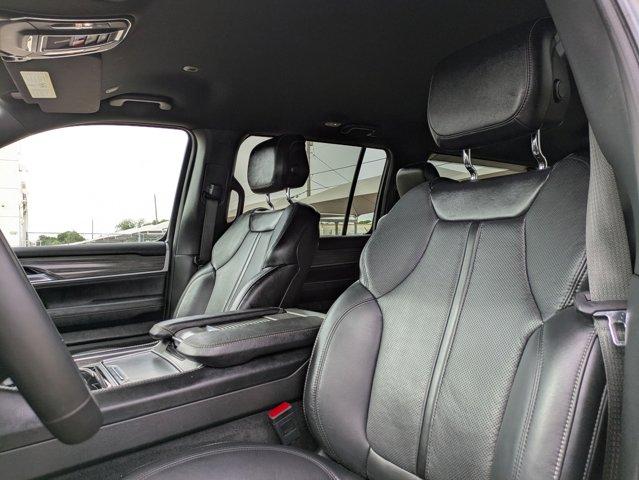 2024 Jeep Wagoneer L Vehicle Photo in SELMA, TX 78154-1459