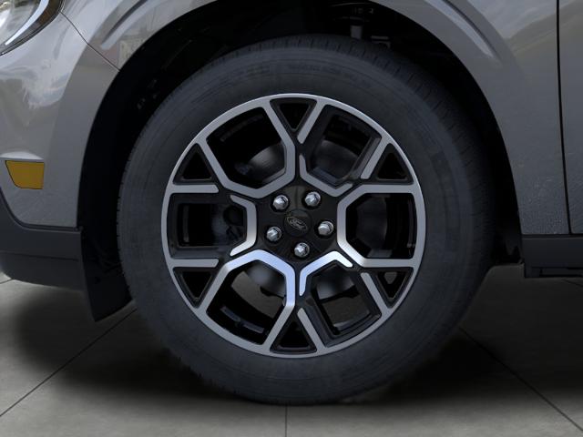 2025 Ford Maverick Vehicle Photo in Neenah, WI 54956
