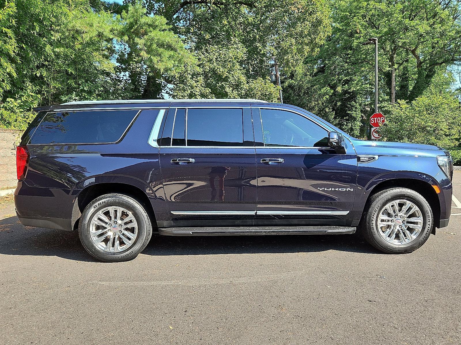 2022 GMC Yukon XL Vehicle Photo in Jenkintown, PA 19046