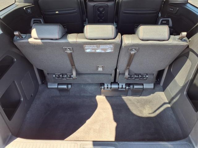 2025 Honda Odyssey Vehicle Photo in Oshkosh, WI 54904
