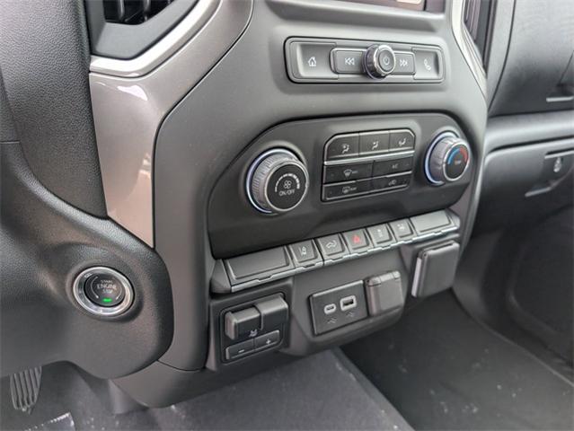 2025 Chevrolet Silverado 2500 HD Vehicle Photo in ENGLEWOOD, CO 80113-6708
