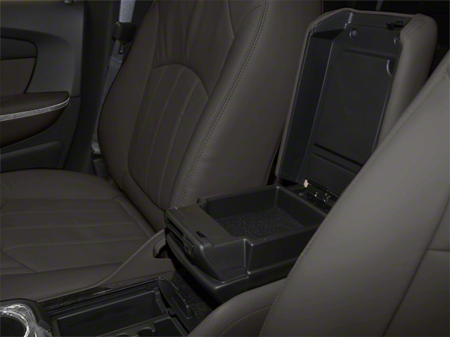 2011 GMC Acadia Vehicle Photo in LANCASTER, PA 17601-0000
