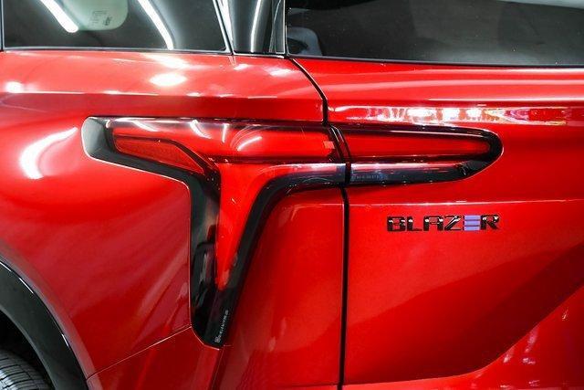 2024 Chevrolet Blazer EV Vehicle Photo in EVERETT, WA 98203-5662