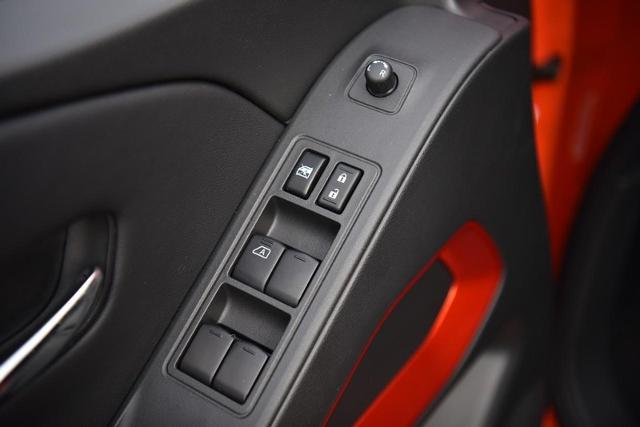 2025 Nissan Frontier Vehicle Photo in Ballwin, MO 63011