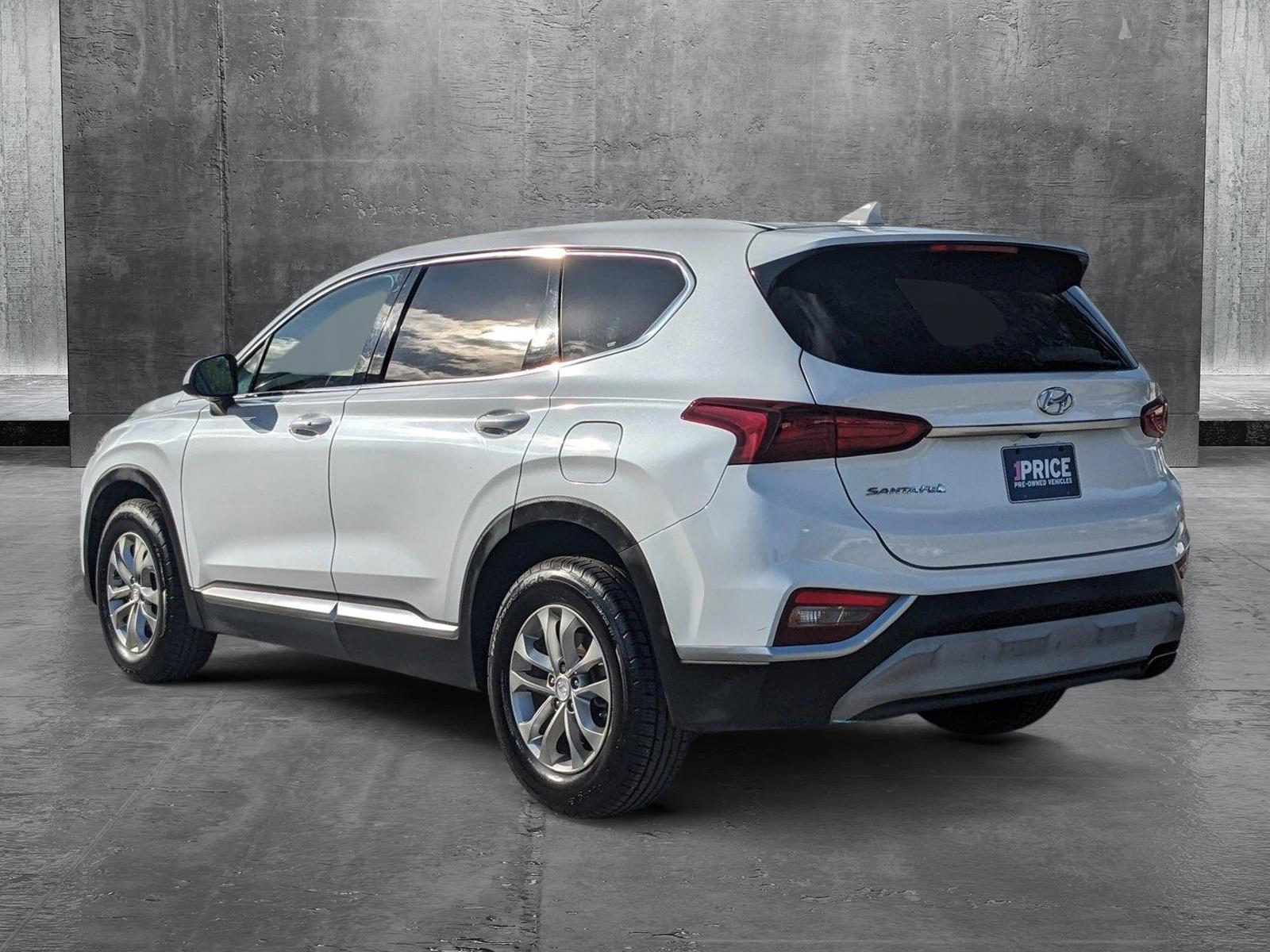 2019 Hyundai Santa Fe Vehicle Photo in GREENACRES, FL 33463-3207