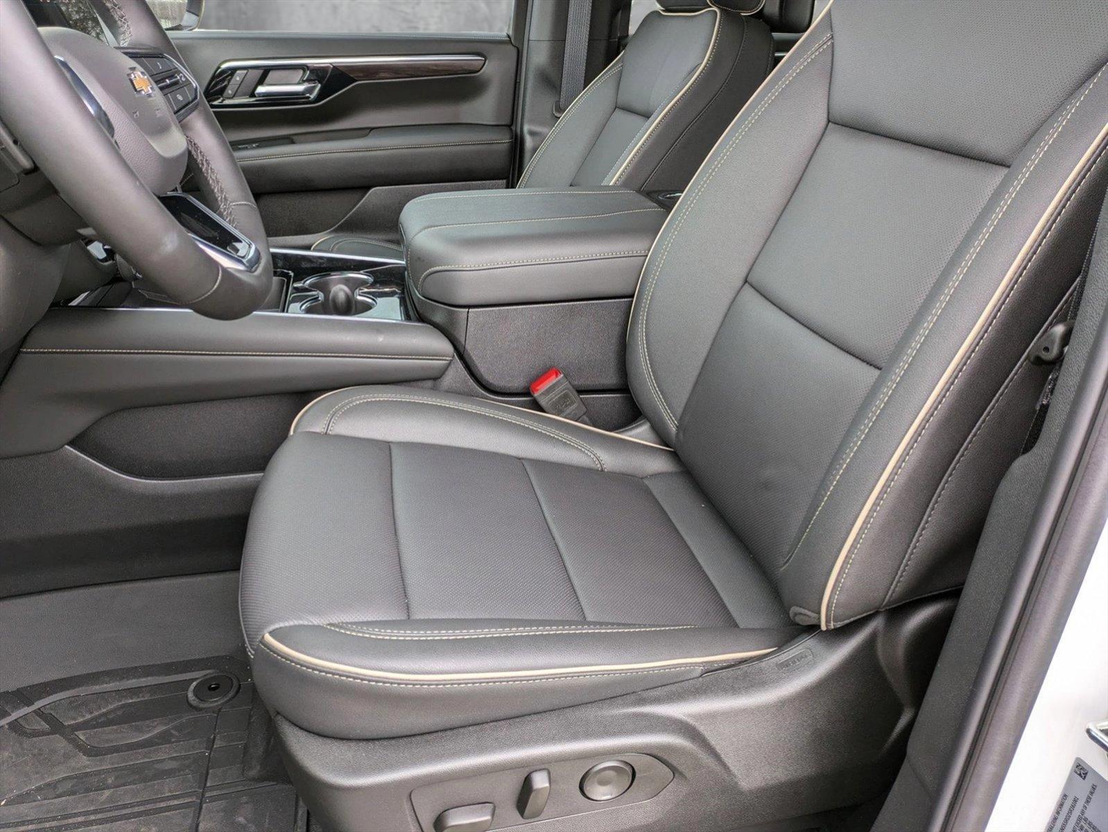 2025 Chevrolet Tahoe Vehicle Photo in CORPUS CHRISTI, TX 78412-4902