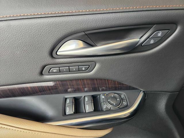 2025 Cadillac XT4 Vehicle Photo in HOUSTON, TX 77079