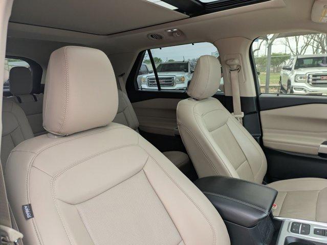2021 Ford Explorer Vehicle Photo in SELMA, TX 78154-1460
