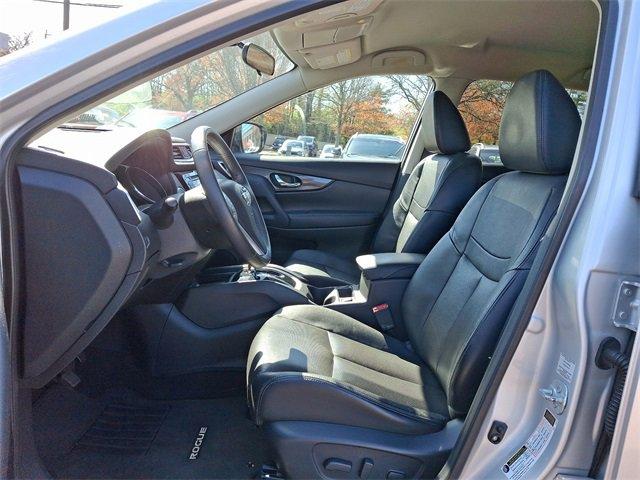 2014 Nissan Rogue Vehicle Photo in Willow Grove, PA 19090