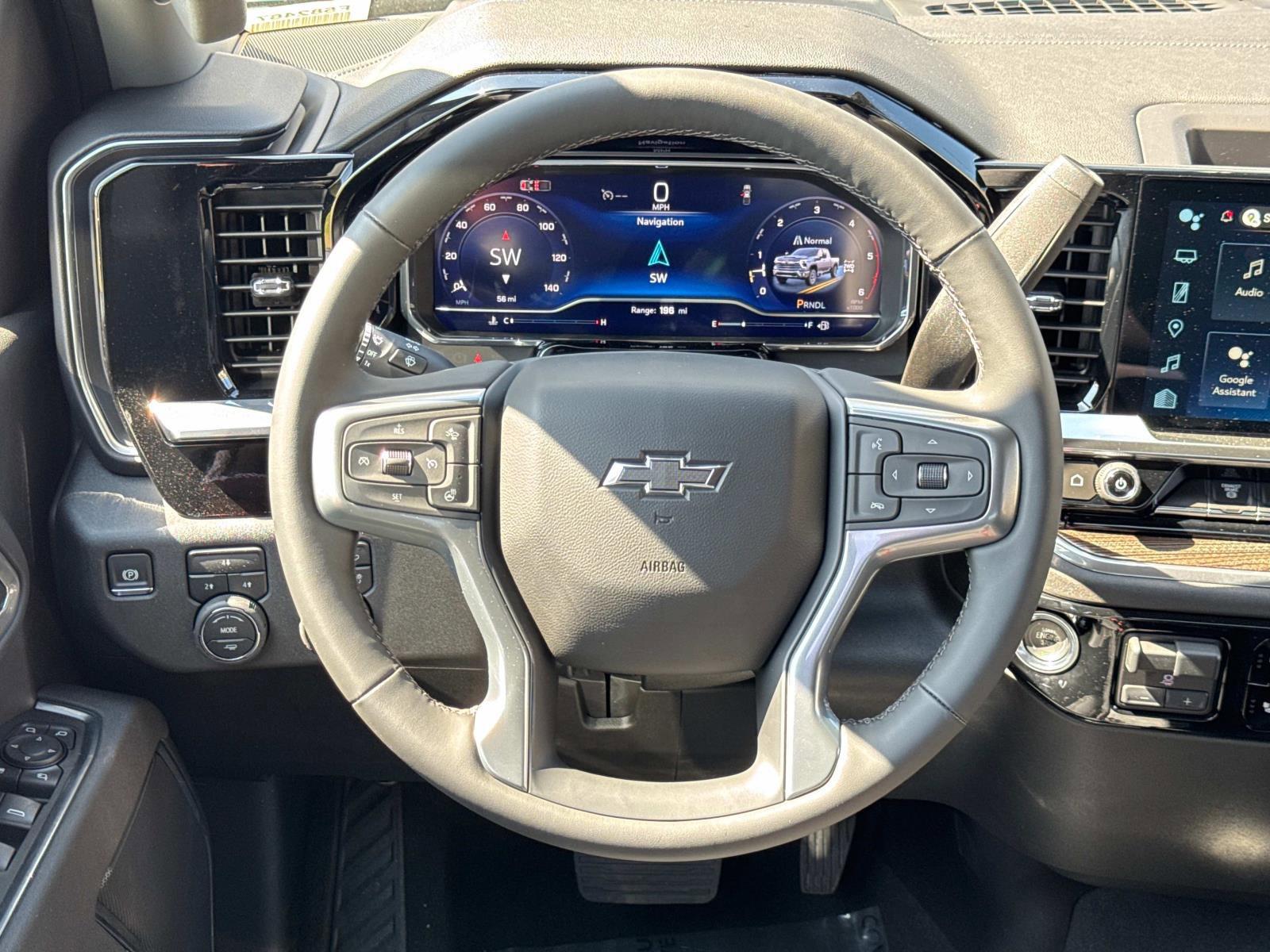 2025 Chevrolet Silverado 2500 HD Vehicle Photo in LOS ANGELES, CA 90007-3794