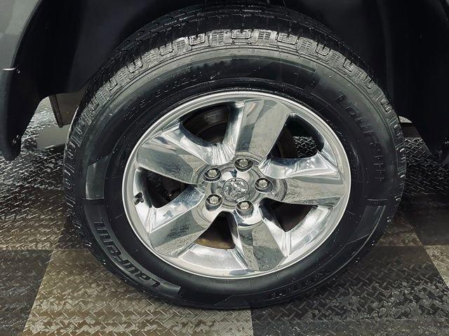 2017 Ram 1500 Vehicle Photo in MEDINA, OH 44256-9631