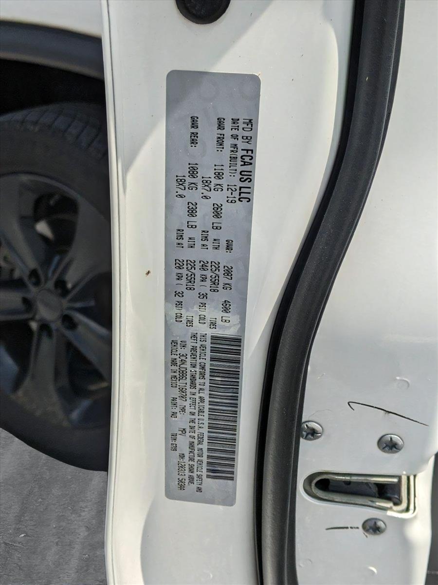 2020 Jeep Compass Vehicle Photo in TIMONIUM, MD 21093-2300