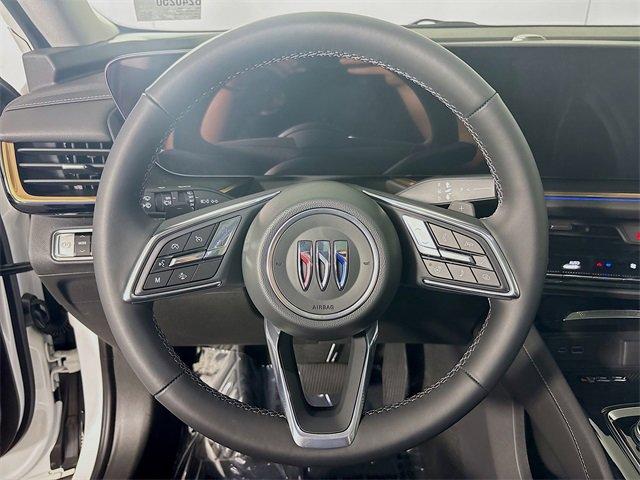 2024 Buick Envision Vehicle Photo in PUYALLUP, WA 98371-4149