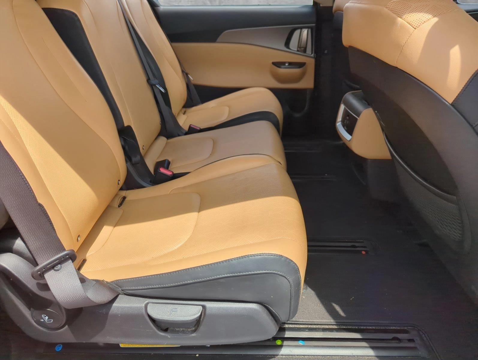 2022 Kia Carnival Vehicle Photo in Ft. Myers, FL 33907