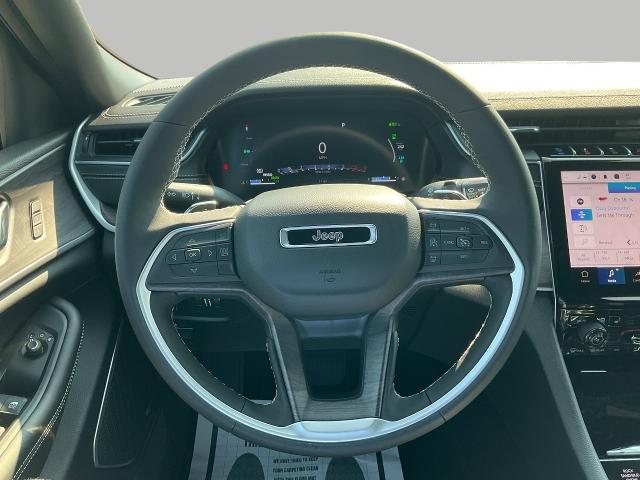 2024 Jeep Grand Cherokee 4xe Vehicle Photo in Kaukauna, WI 54130