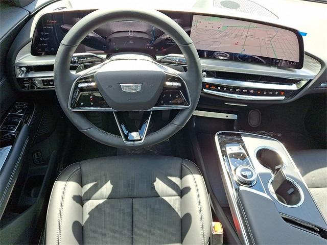2025 Cadillac LYRIQ Vehicle Photo in ALLENTOWN, PA 18103-7399