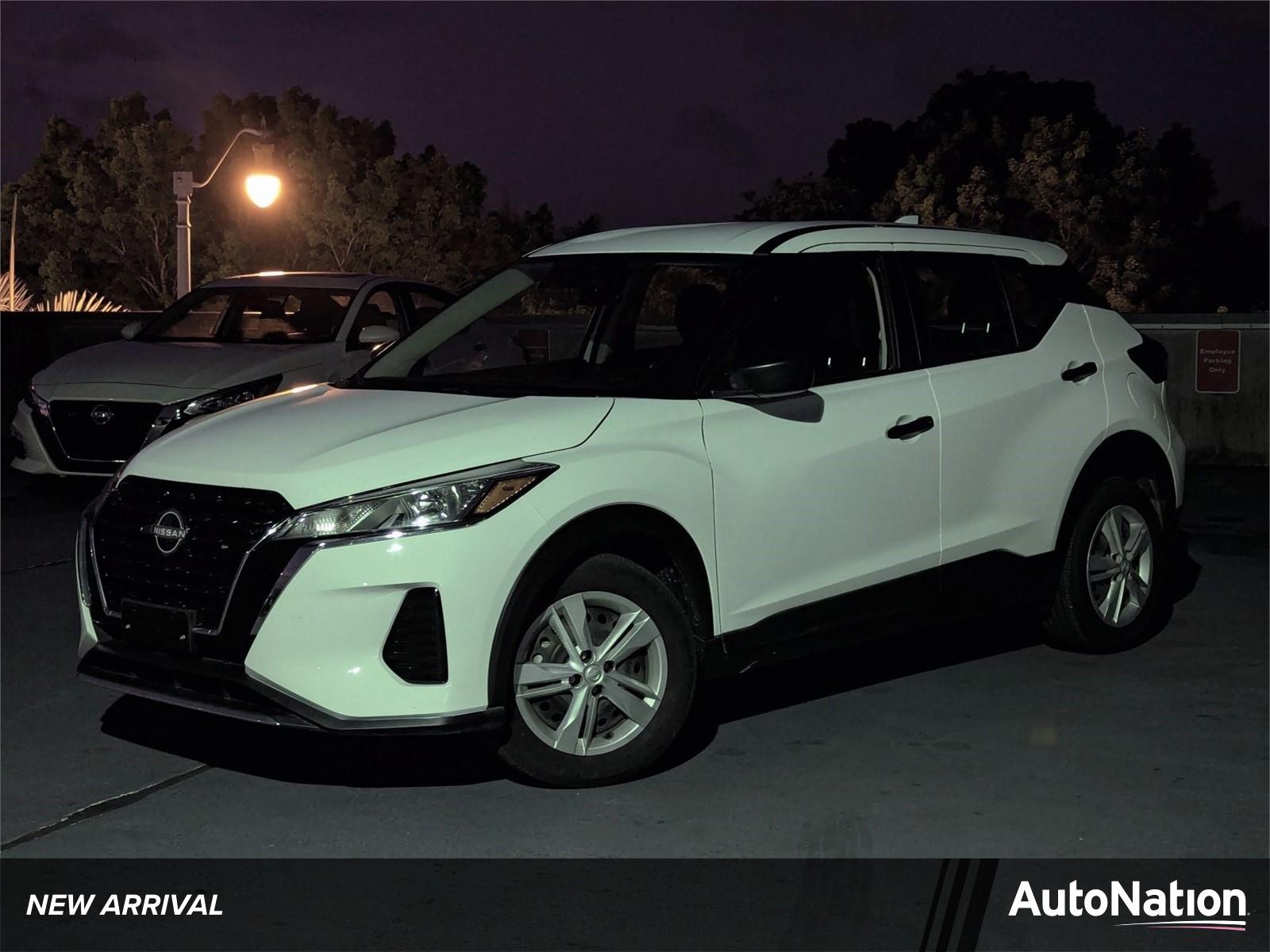 2023 Nissan Kicks Vehicle Photo in Miami, FL 33135
