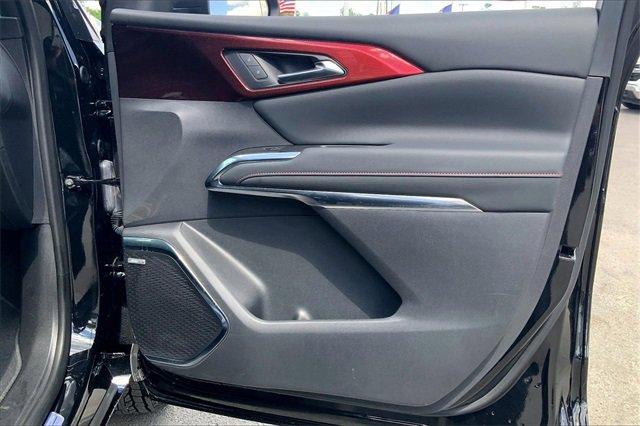 2025 Chevrolet Traverse Vehicle Photo in KANSAS CITY, MO 64114-4502