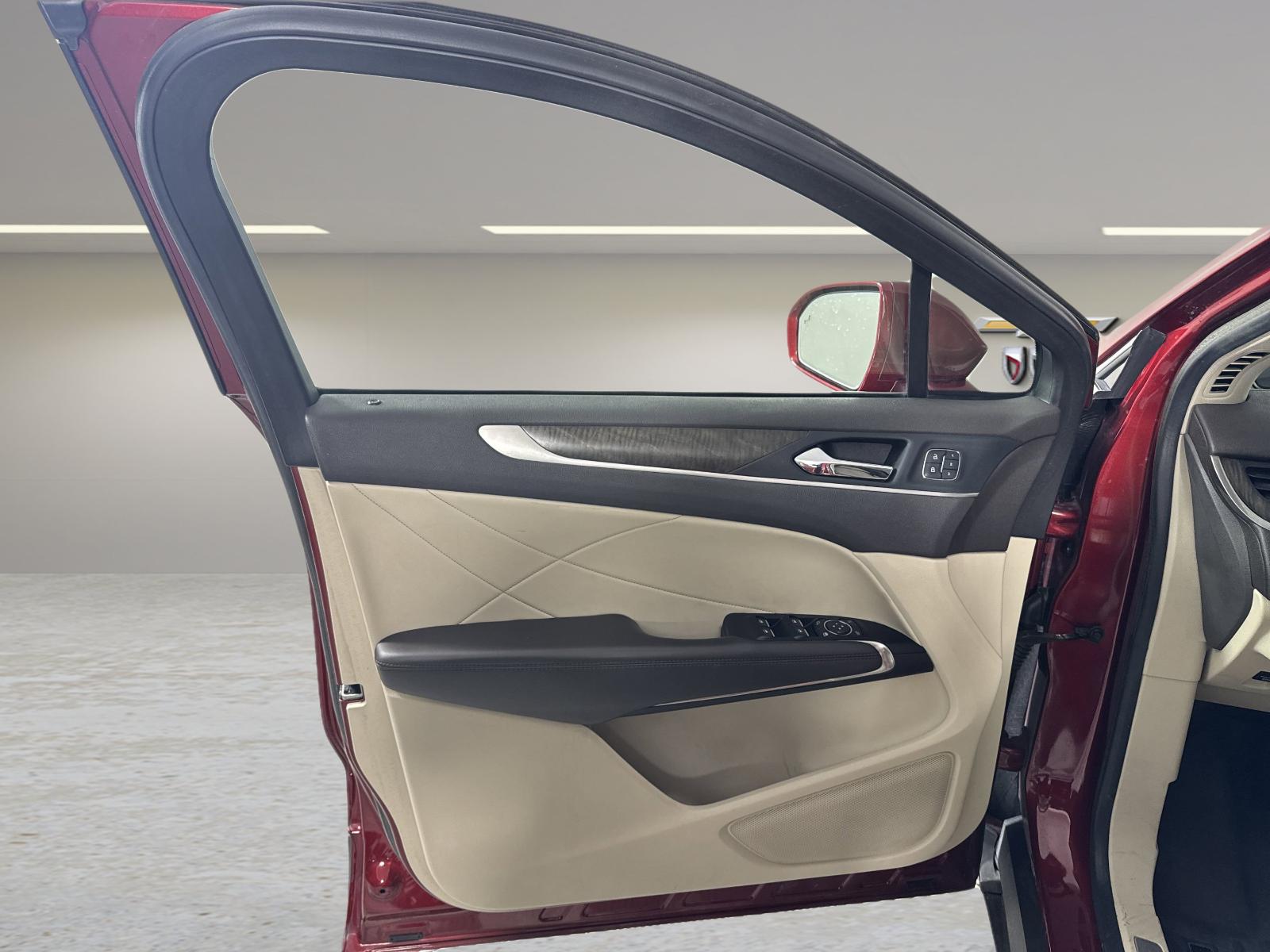 2019 Lincoln MKC Vehicle Photo in GEORGETOWN, TX 78626-7508