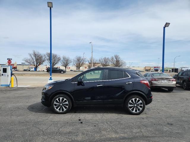 2022 Buick Encore Vehicle Photo in HAYS, KS 67601-1994