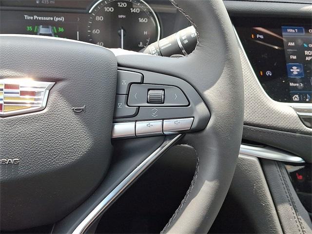 2025 Cadillac XT6 Vehicle Photo in ALLENTOWN, PA 18103-7399