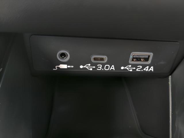 2025 Subaru Outback Vehicle Photo in Green Bay, WI 54304