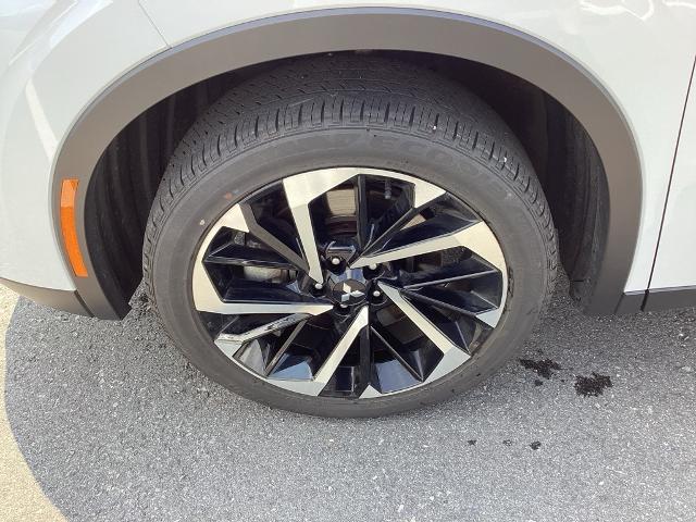 2023 Mitsubishi Outlander Vehicle Photo in Gardner, MA 01440