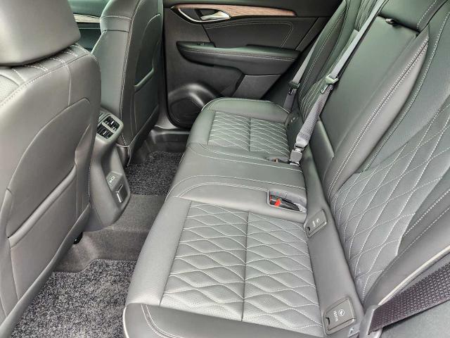 2023 Buick Envision Vehicle Photo in DENTON, TX 76210-9321