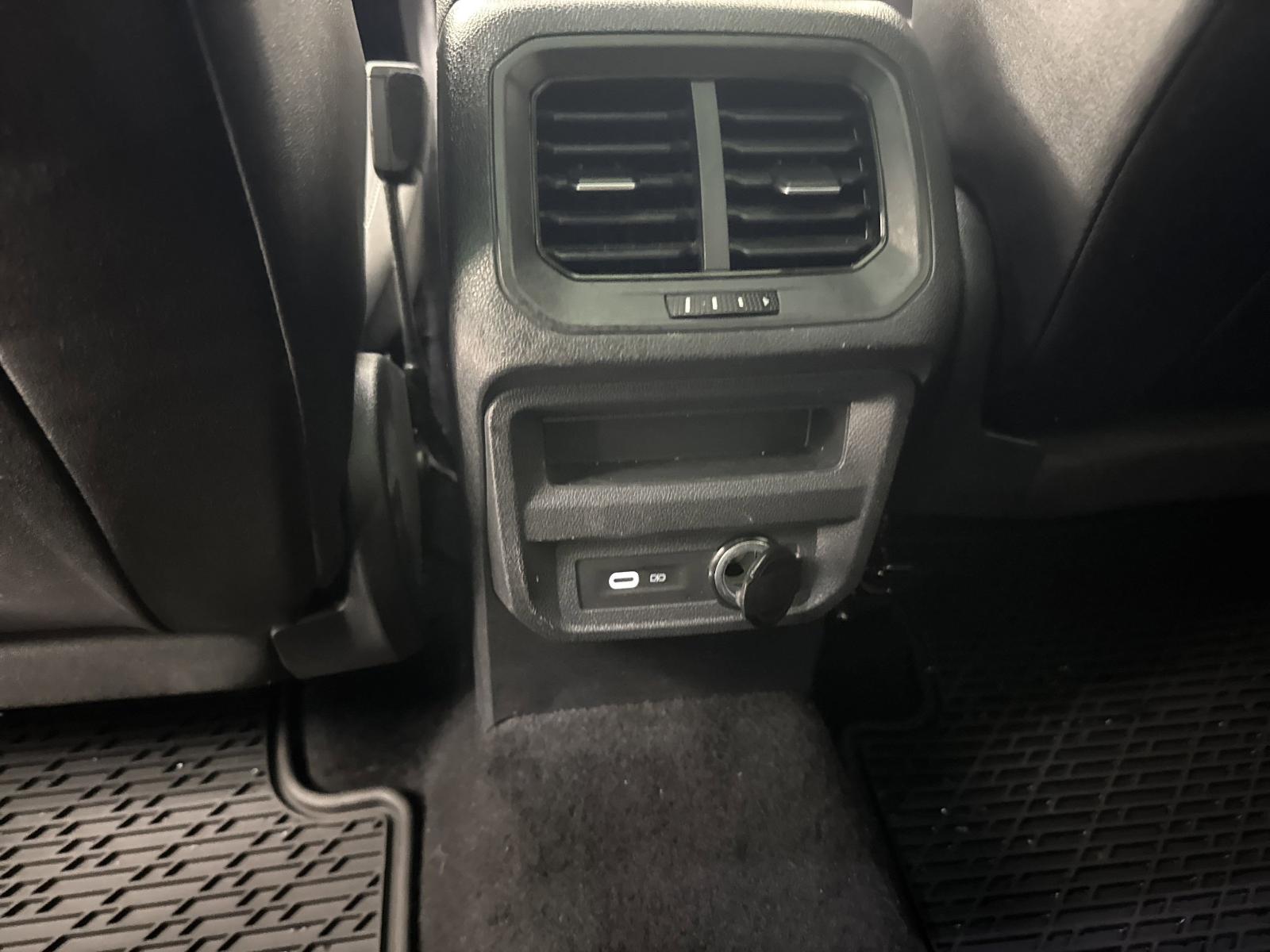 2023 Volkswagen Tiguan Vehicle Photo in Georgetown, TX 78626