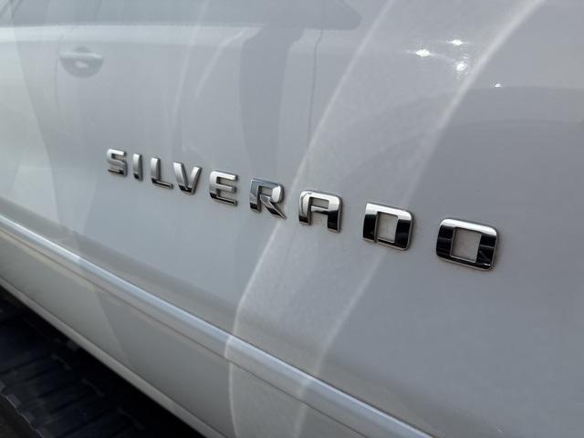 2019 Chevrolet Silverado 1500 LD Vehicle Photo in ENGLEWOOD, CO 80113-6708