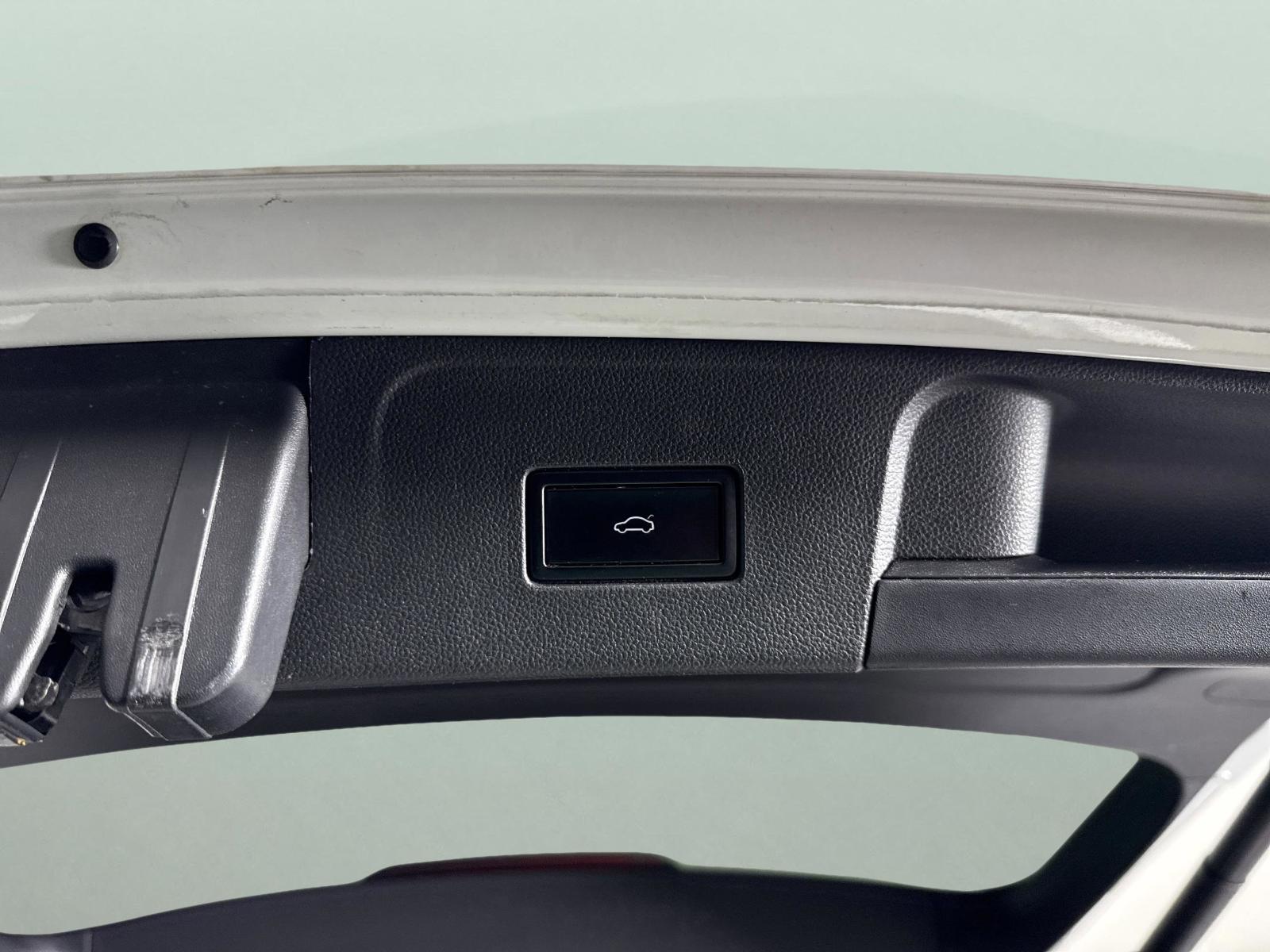 2019 Volkswagen Atlas Vehicle Photo in Georgetown, TX 78626