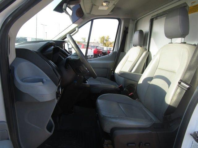 2016 Ford Transit Cutaway Vehicle Photo in Cedar Rapids, IA 52402