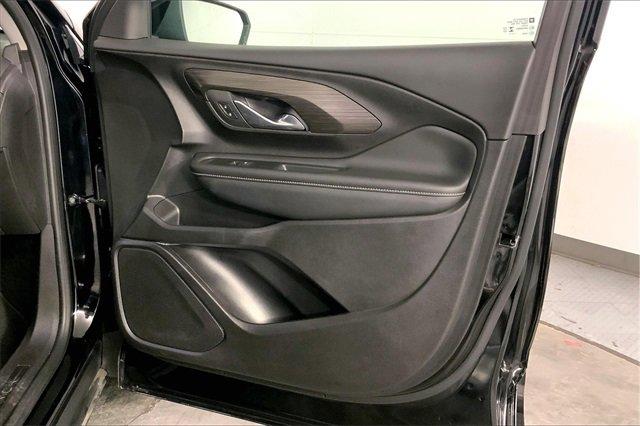 2024 GMC Terrain Vehicle Photo in KANSAS CITY, MO 64114-4502