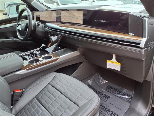 2025 Cadillac Escalade ESV Vehicle Photo in TAMPA, FL 33612-3404