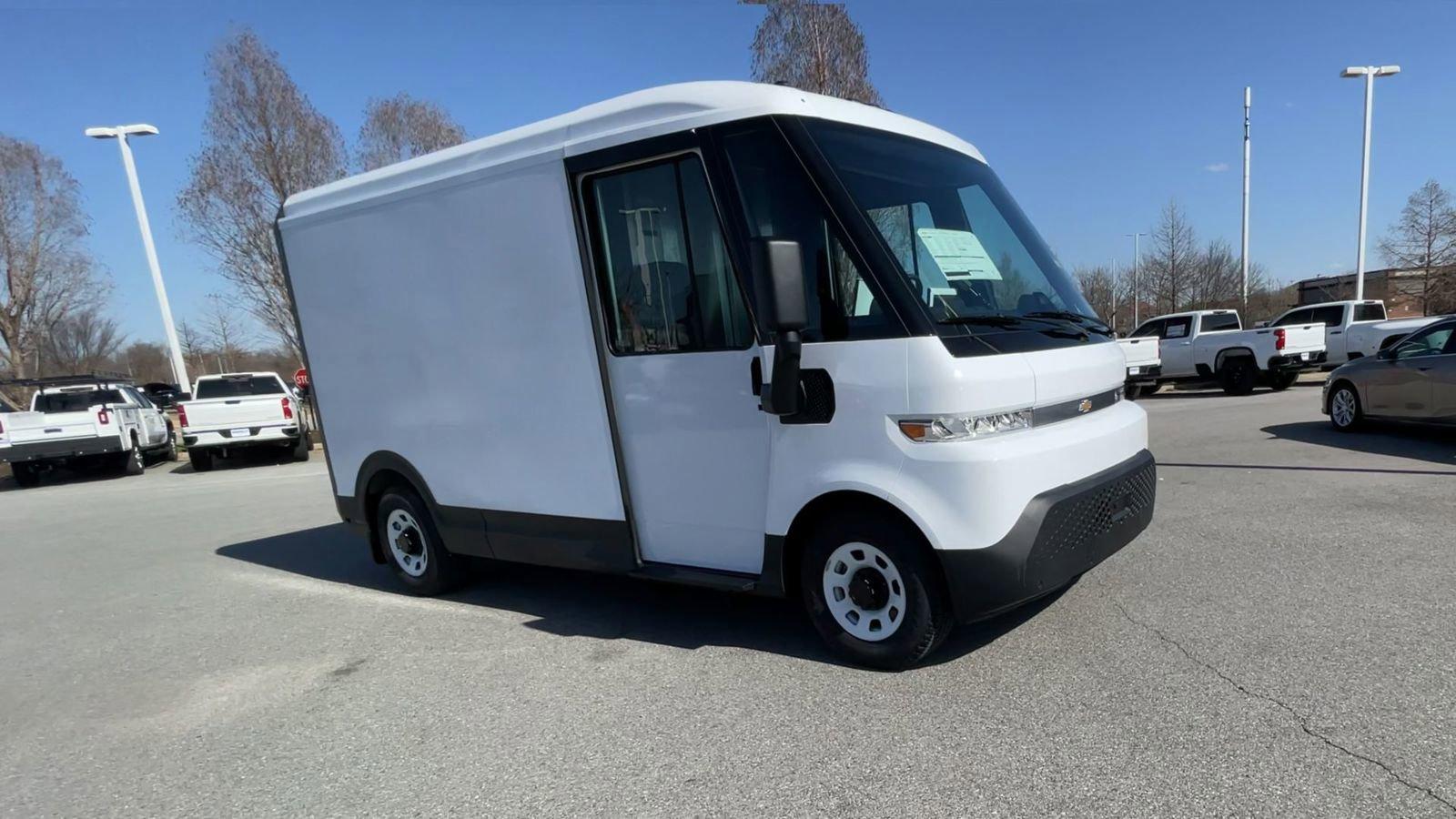2025 Chevrolet BrightDrop 400 Vehicle Photo in BENTONVILLE, AR 72712-4322