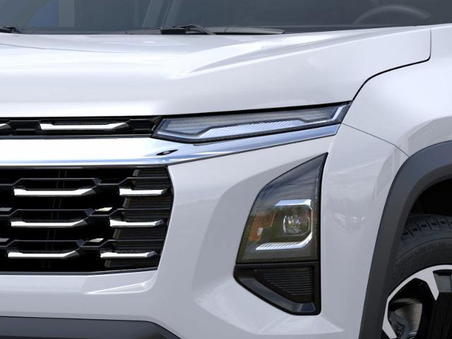2025 Chevrolet Equinox Vehicle Photo in MASSENA, NY 13662-2255