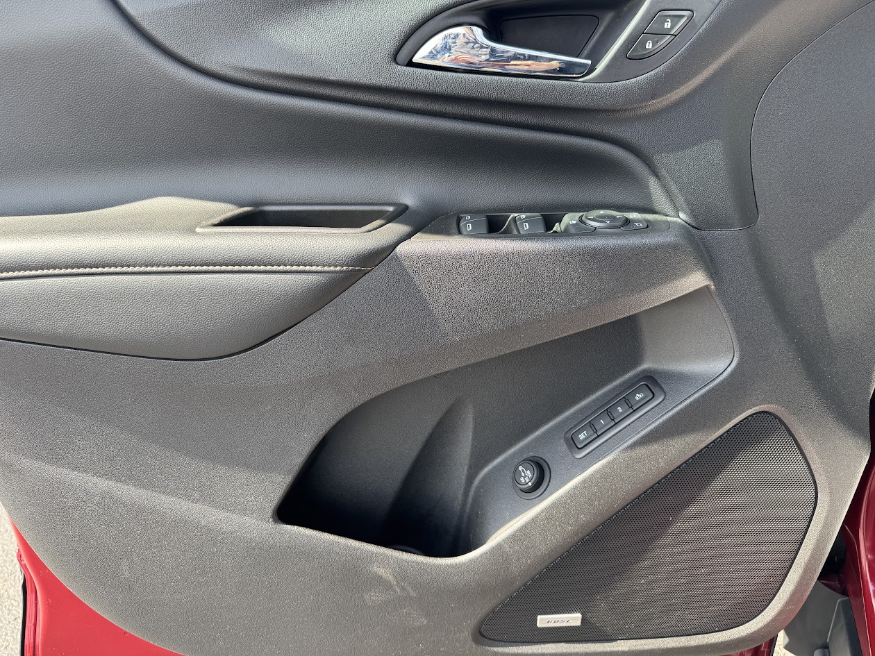 2020 Chevrolet Equinox Vehicle Photo in BOONVILLE, IN 47601-9633